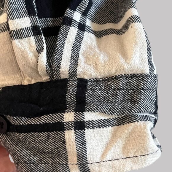 RSQ Flannel Shirt Men's L‎ Black White Check Button Up Casual Outdoors Work - Picture 7 of 10